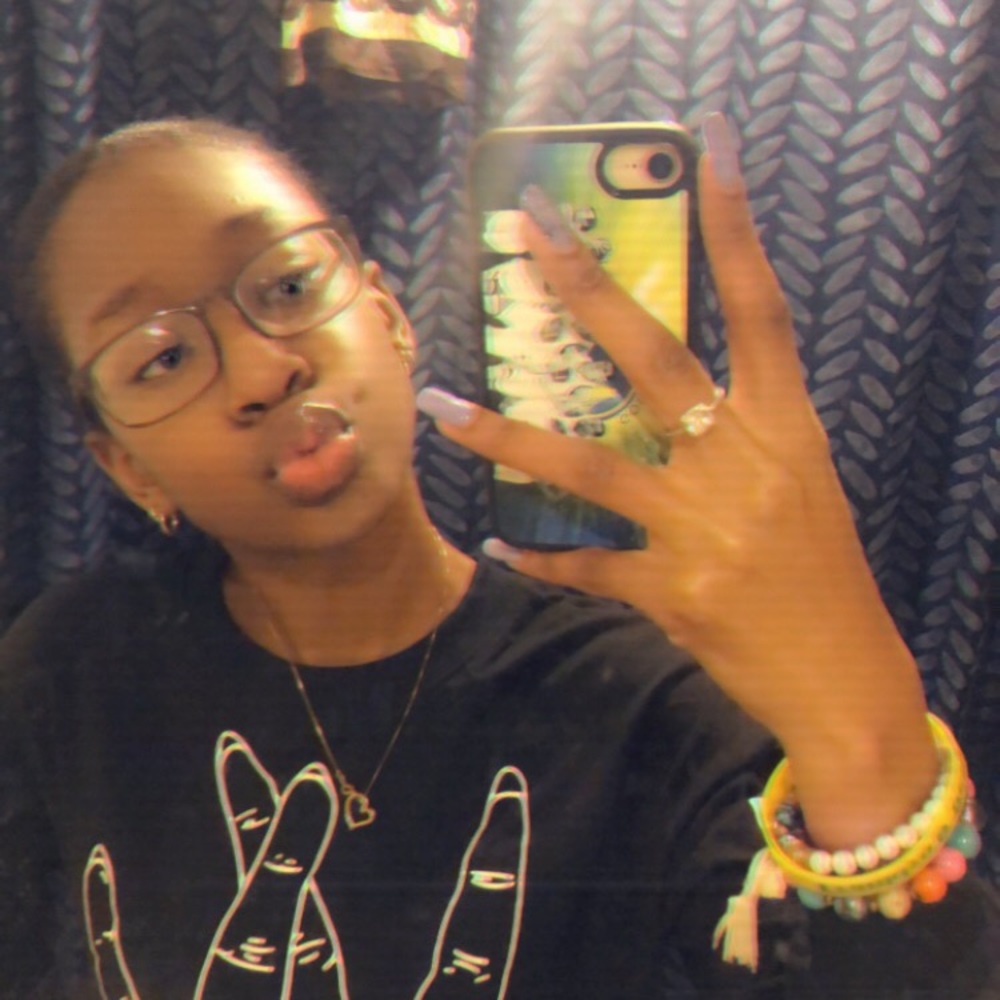 Meet your Posher, Amani